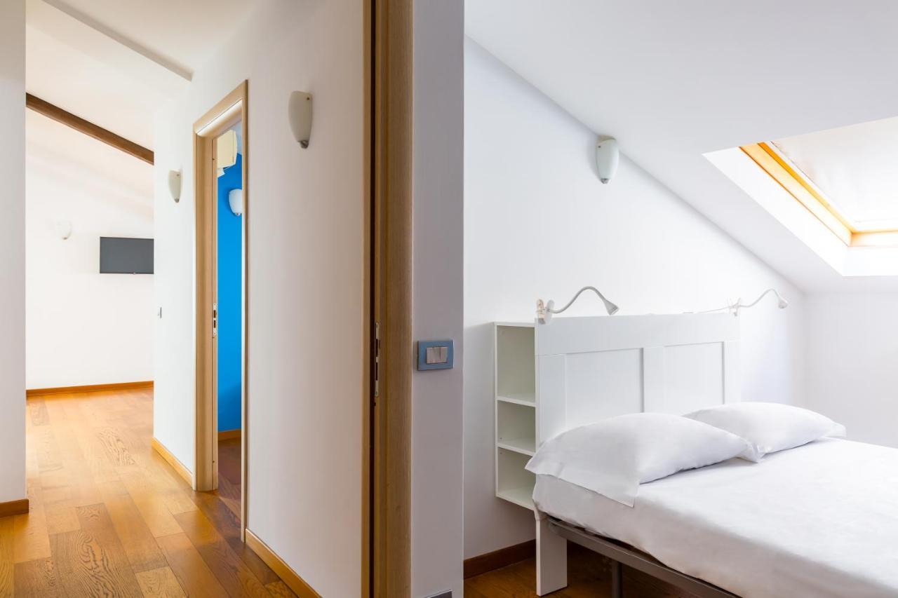 Attico Al Duomo By Napoliapartments Exterior photo