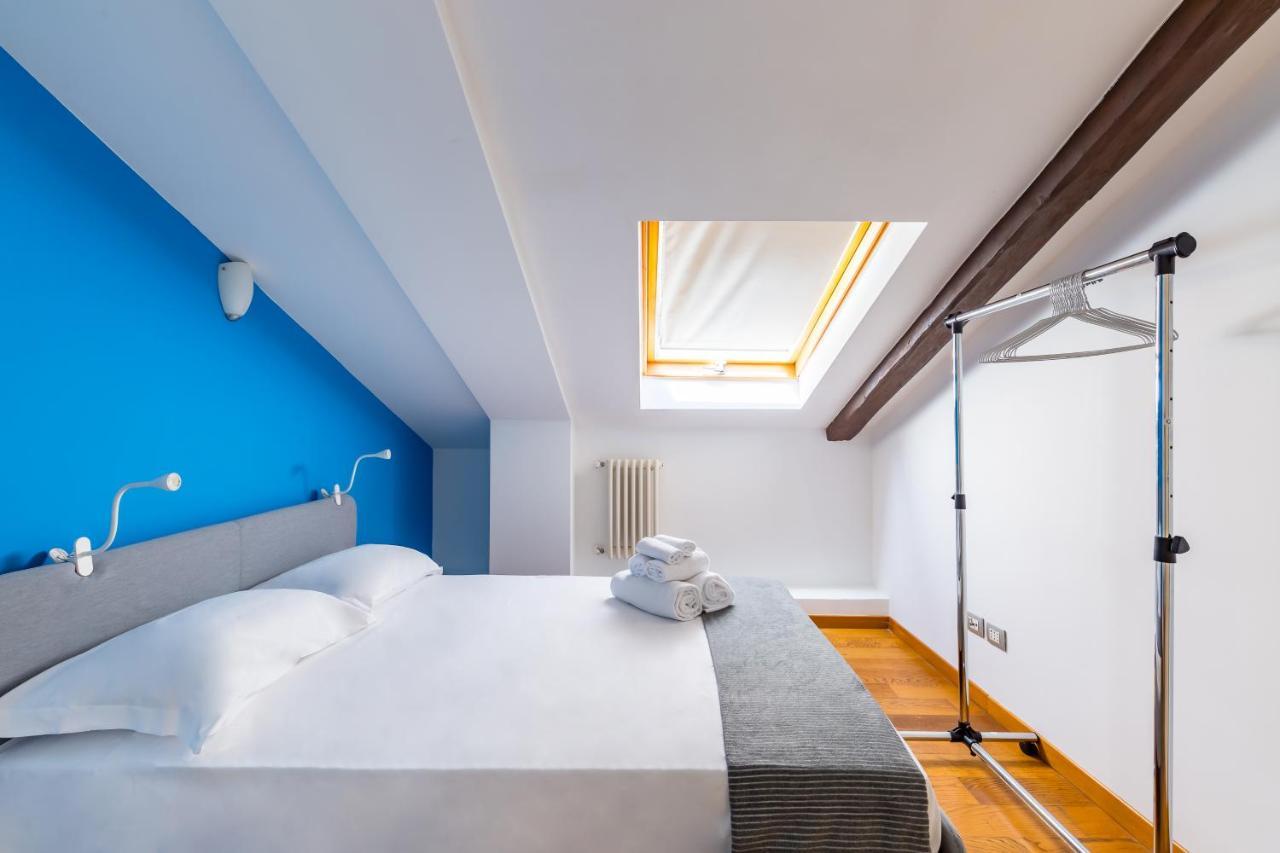 Attico Al Duomo By Napoliapartments Exterior photo